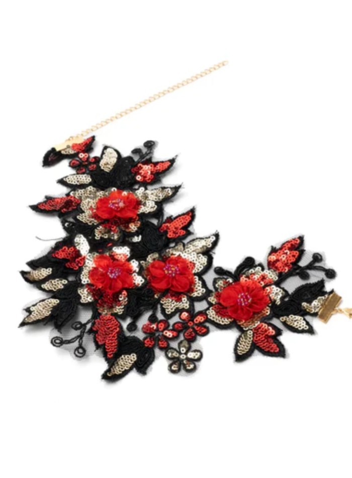 Necklace with black and red embroidered flowers