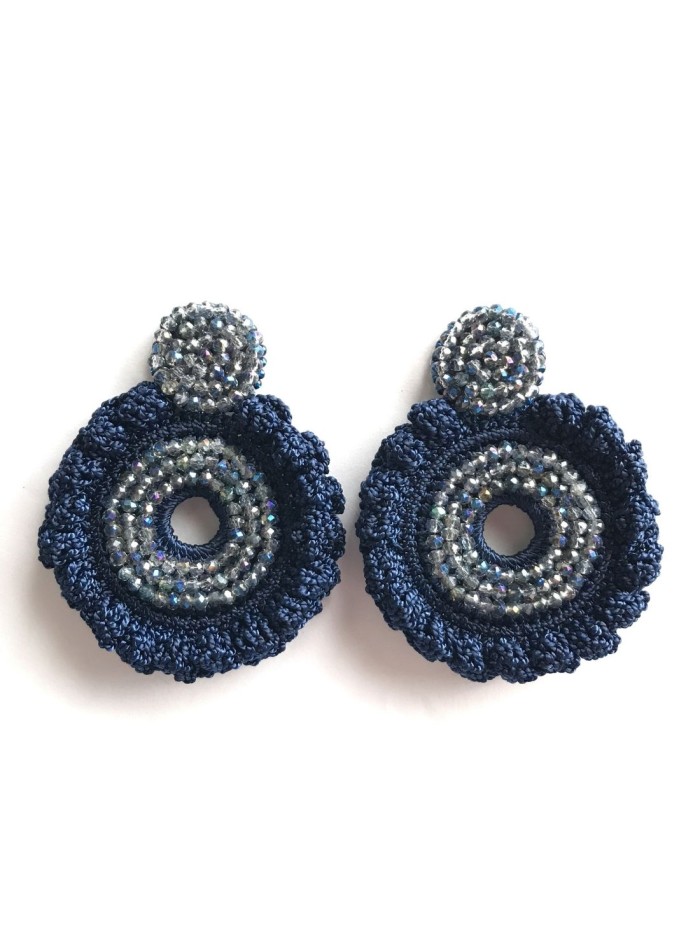 Boucles d'oreilles en crochet avec cristaux et motifs floraux