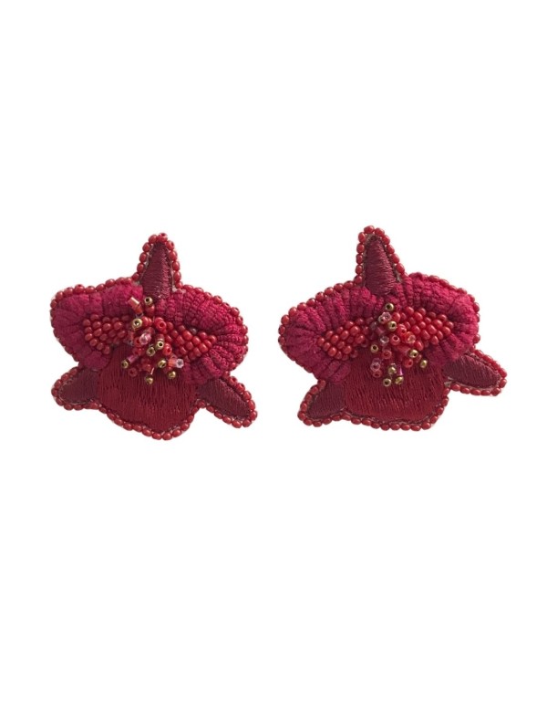 Boucles d'oreilles en fleurs d'orchidées brodées à la...