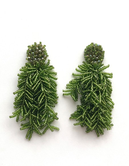 Longues boucles d'oreilles avec branches