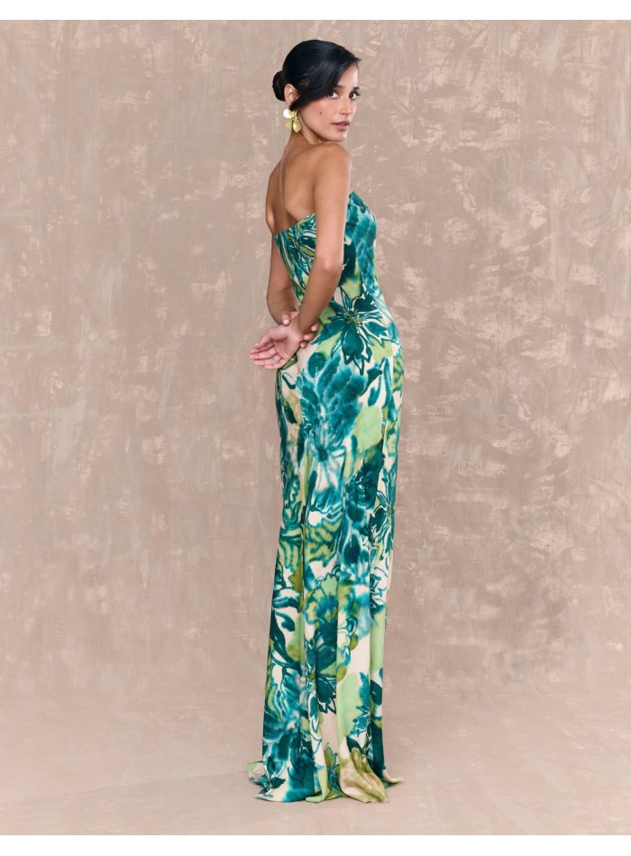 Robe longue avec encolure sans bretelles et...