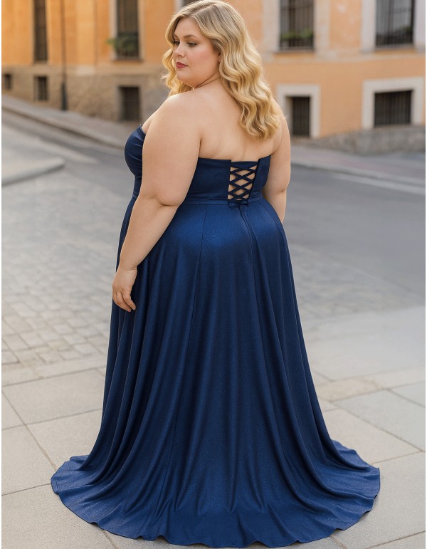 Vestido de fiesta largo de talla grande con escote palabra de honor y tejido brillante