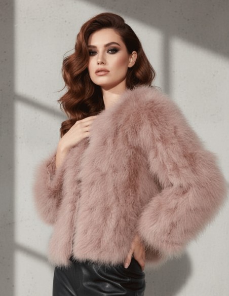Chaqueta de plumas de avestruz de manga larga en rosa empolvado Chaqueta de plumas de avestruz de manga larga en rosa empolvado