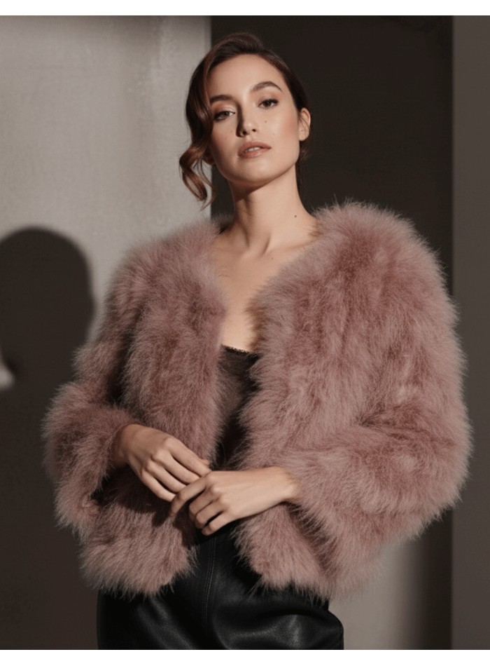 Chaqueta de plumas de avestruz de manga larga en rosa empolvado