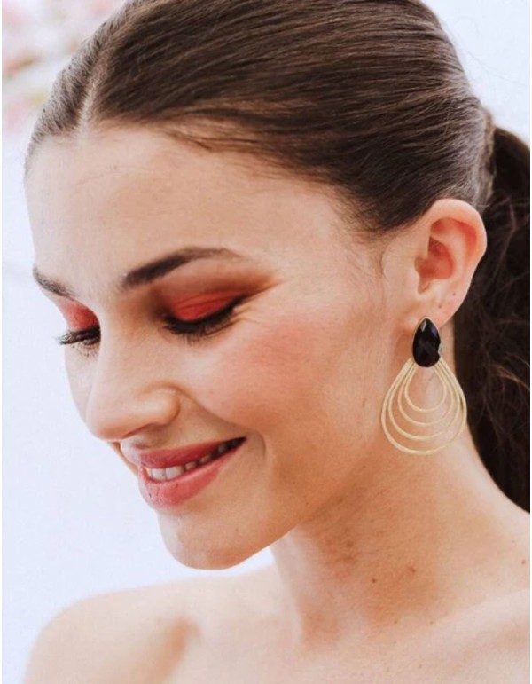 Gold plated earrings with drop shape and colored stone 2