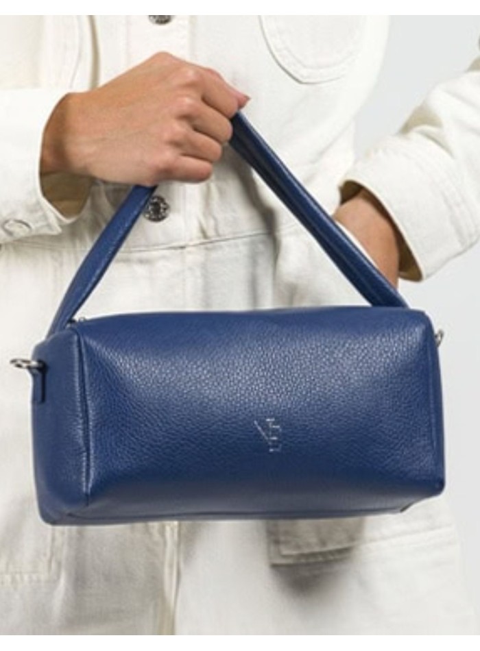 Leather handbag with long and short handles