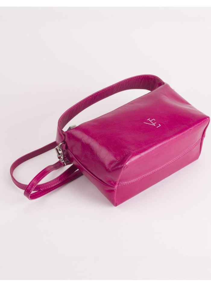 Bolso de piel con asa fija y asa regulable