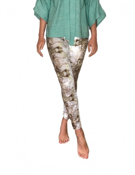 Exclusive print legging at INVITADISIMA by Coco Veve