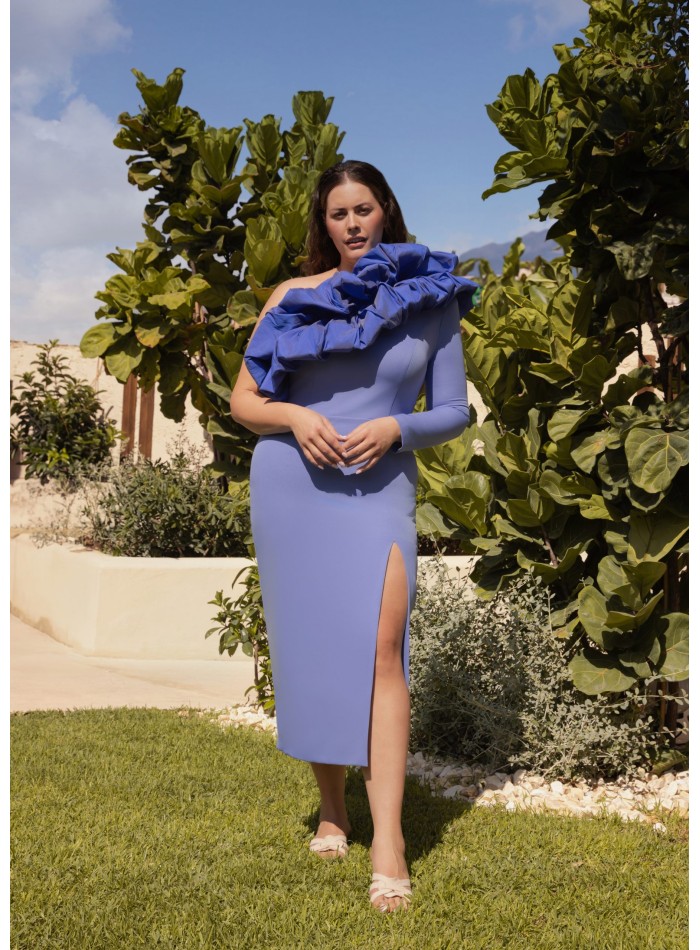 Robe midi avec encolure asymétrique et volant détachable