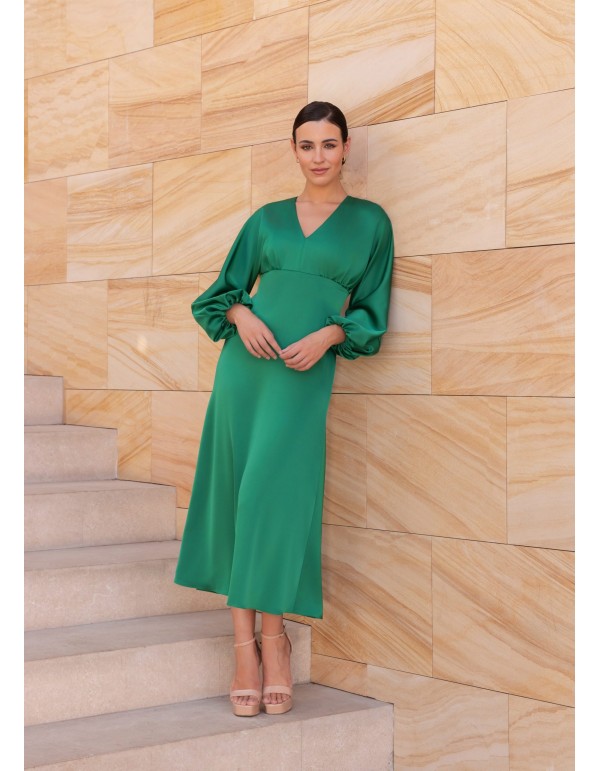 Robe midi en satin à coupe empire et manches bouffantes 2