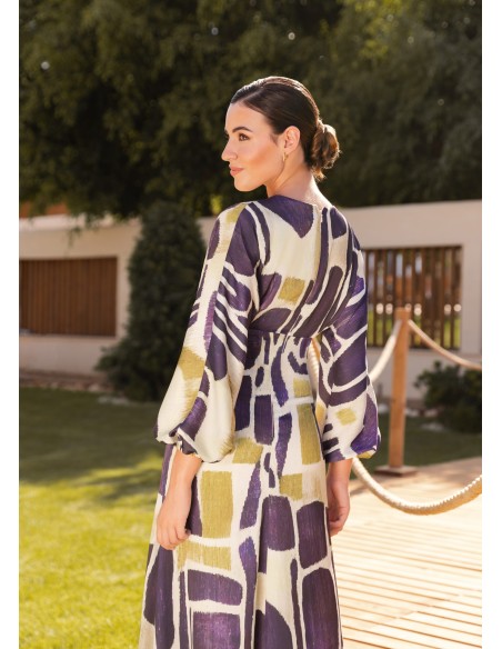 Empire cut midi dress in satin with puffed sleeves