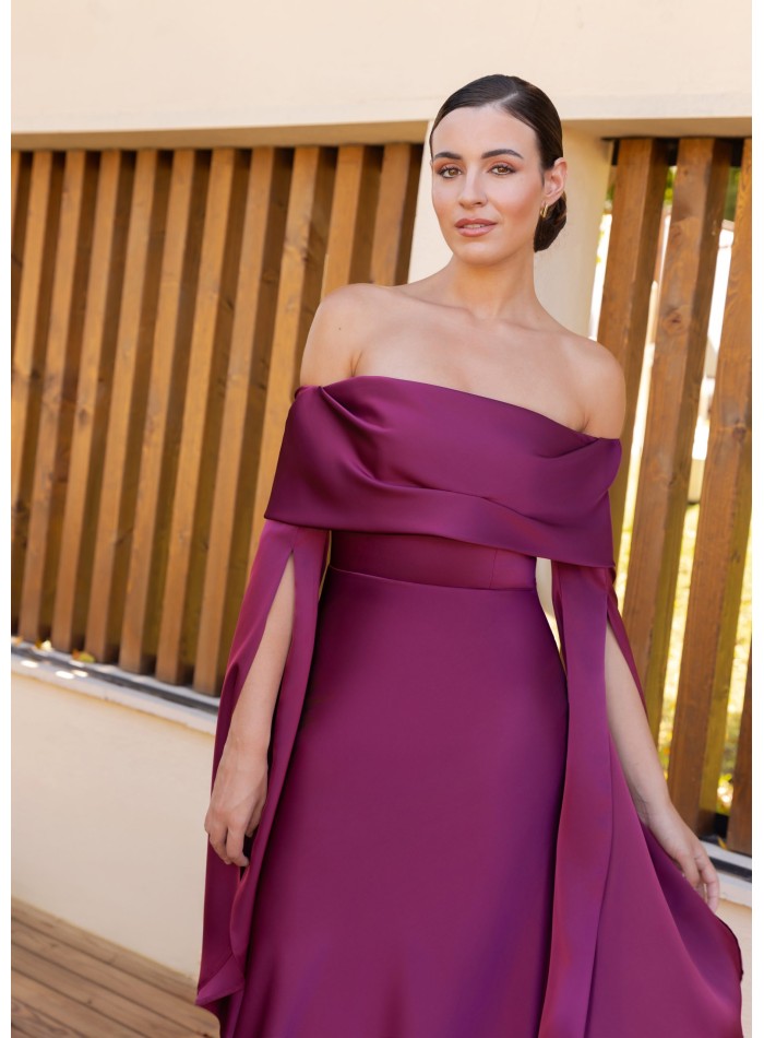 Vestido midi escote bardot con mangas caídas berenjena