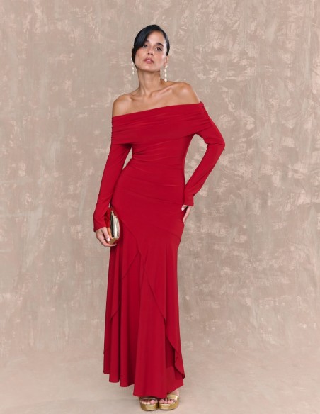 Robe d'invité longue avec encolure bateau et manches longues