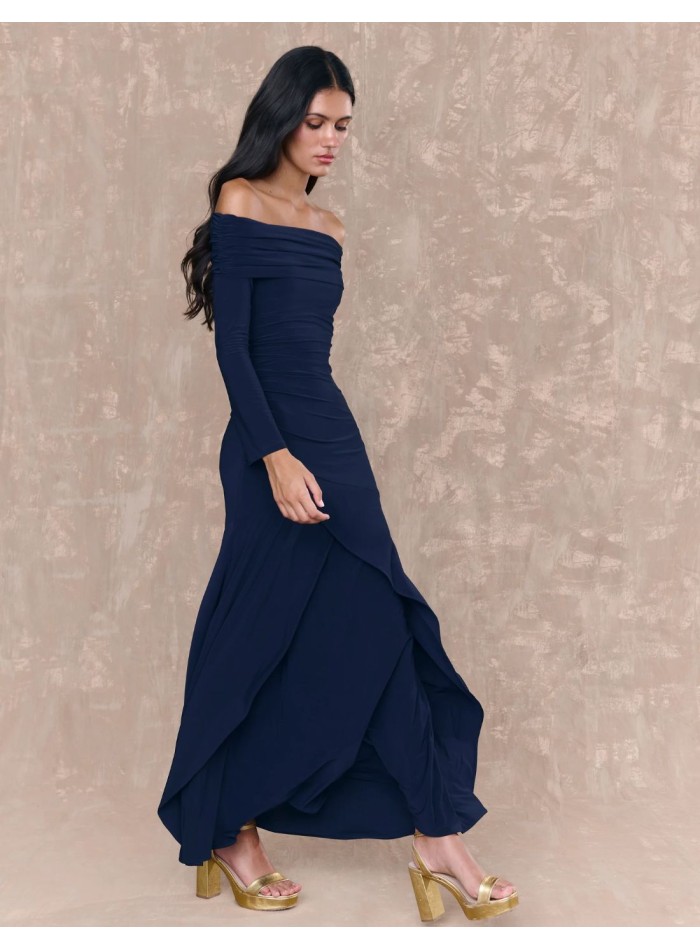 Vestido largo de invitada con manga larga y...