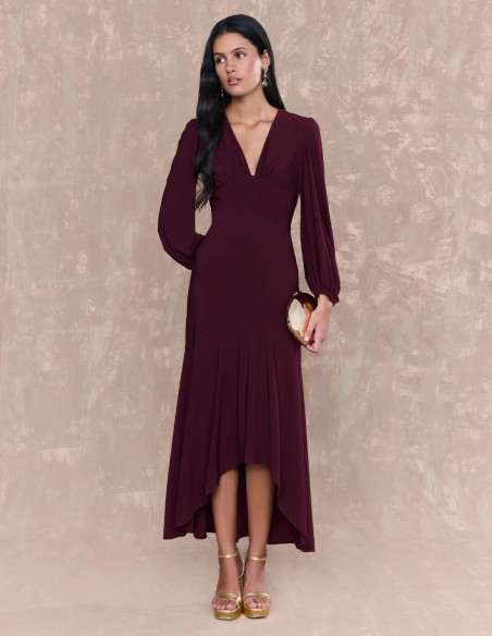 Vestido midi burdeos con escote en pico Vestido midi burdeos con escote en pico