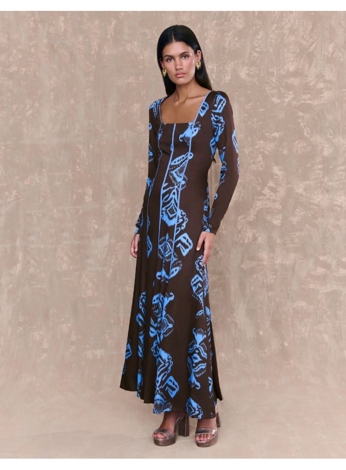 Vestido midi marrón de mangas largas con estampado