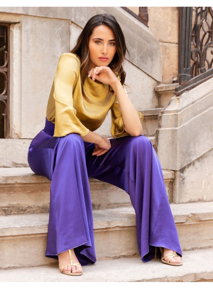 Conjunto de fiesta de blusa y pantalón satinado
