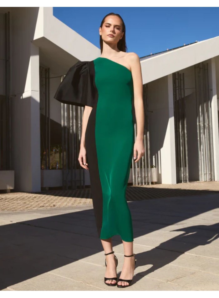 Asymmetrical midi dress with bare shoulder and taffeta sleeves