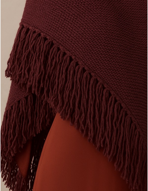 Wool poncho for wedding guests 2