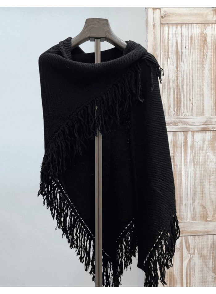 Poncho de lana para invitada negro