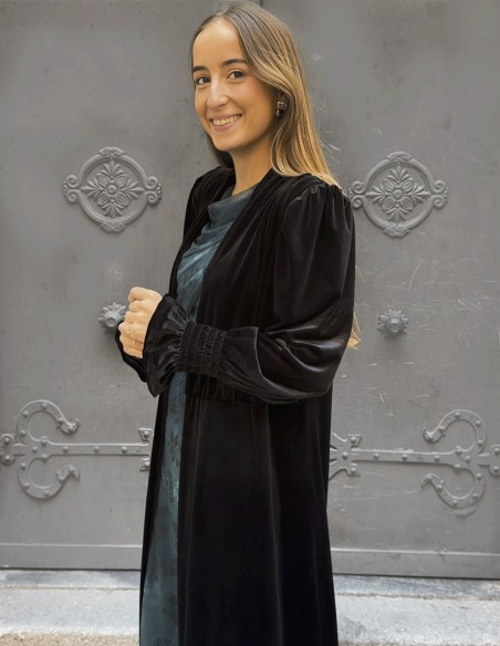 kimono de terciopleo negro pata invitada boda