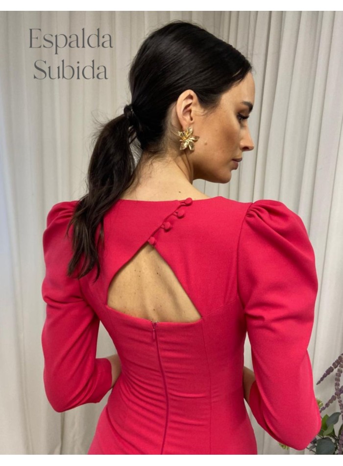 Vestido midi con manga abullonada y espalda...