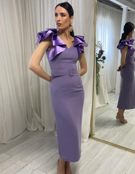 Robe midi avec manches et ceinture à volants