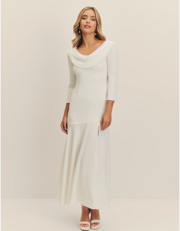 Robe de mariée avec encolure drapée en mousseline de soie...