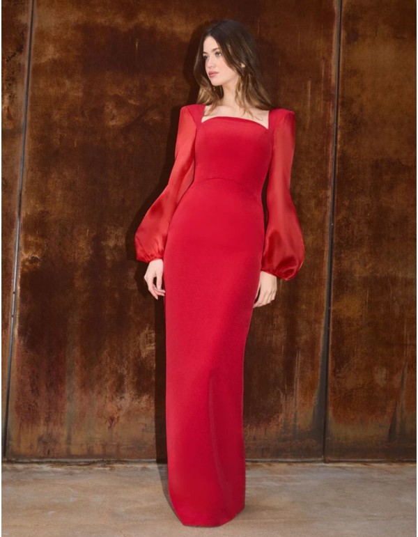 Vestido largo rojo con escote curvo y mangas abullonadas