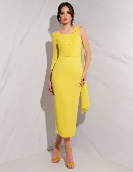 Robe midi à encolure asymétrique avec châle