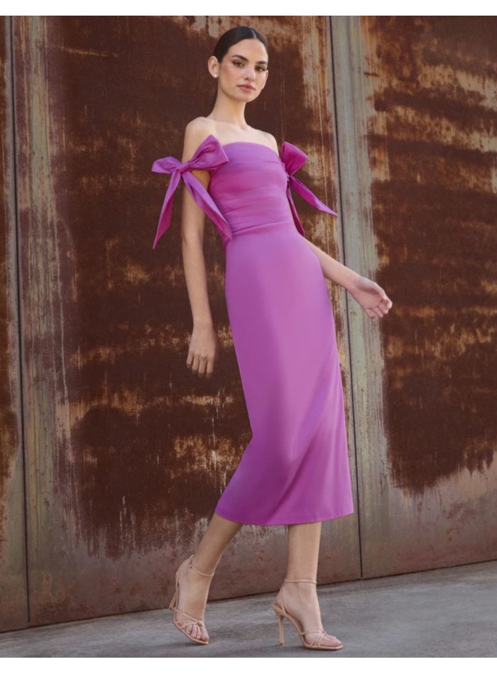 Violet midi dress in elastic taffeta with laced sleeves