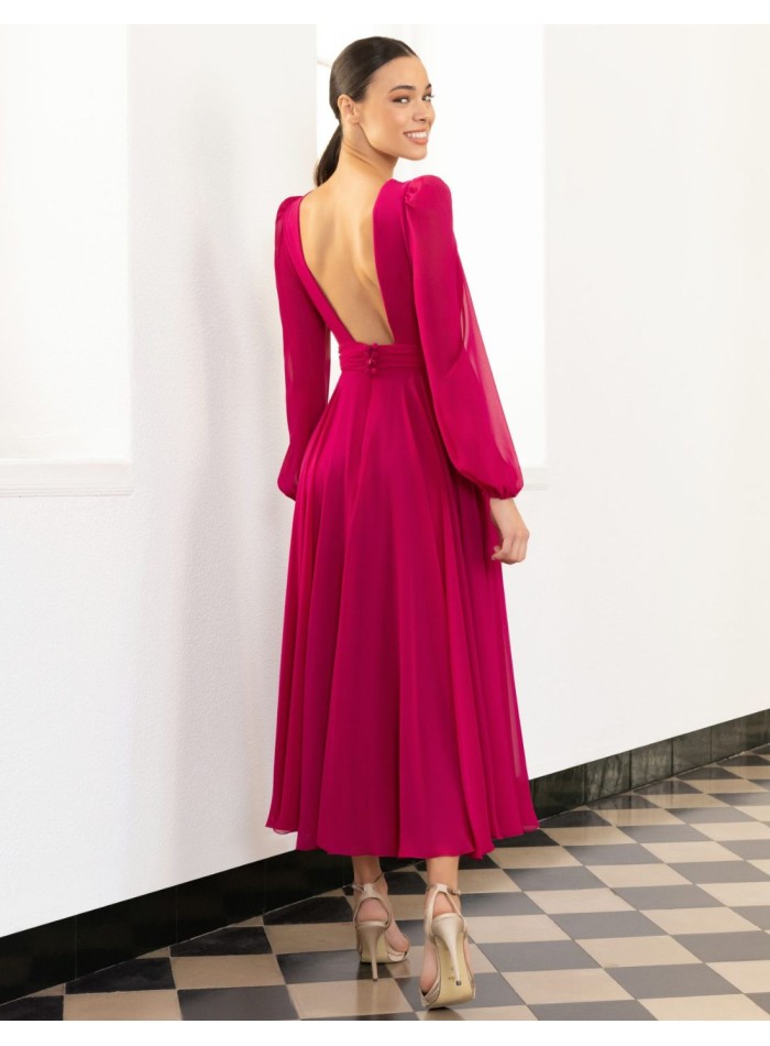 Robe midi à manches longues et dos ouvert