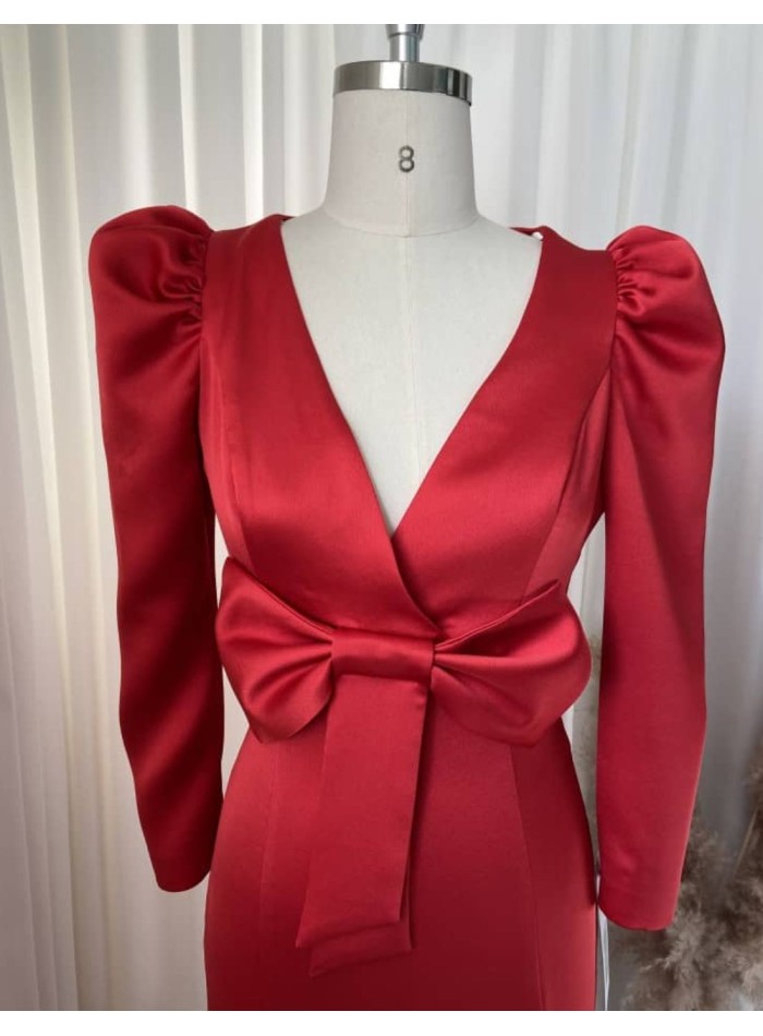 Satin midi dress with puffed sleeves and bow