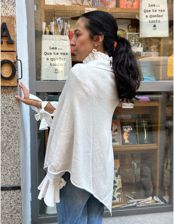 White poncho for wedding guests