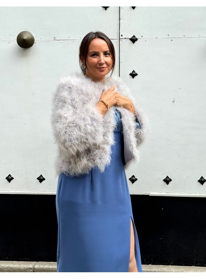 Veste courte en plumes d'autruche pour invités,...