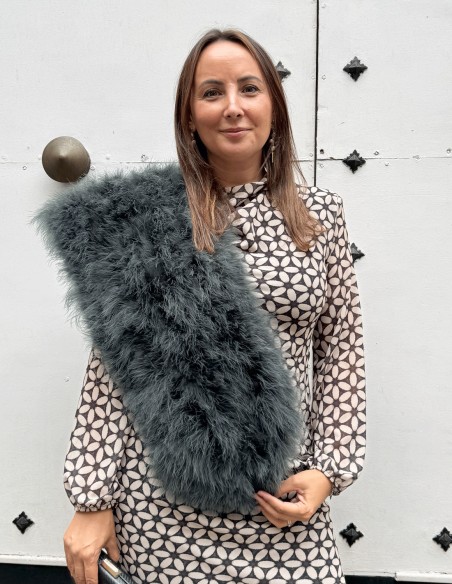 Ostrich feather wrap in green color