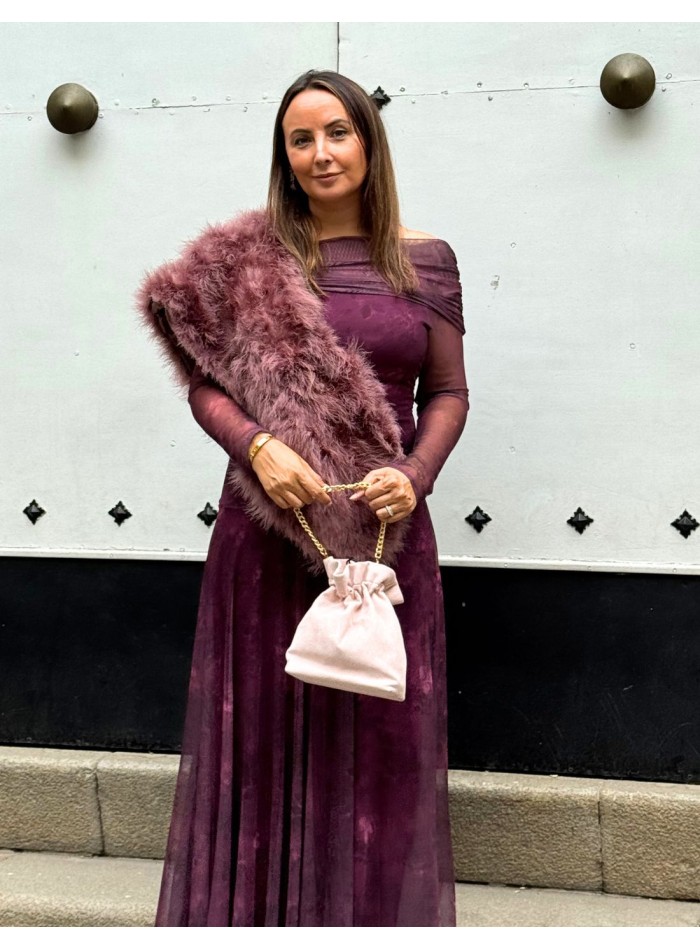 Estola para invitada de pluma de avestruz color rosa apagado para boda