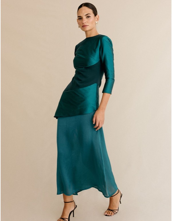 Vestido de fiesta con mezcla de tejidos y falda de gasa