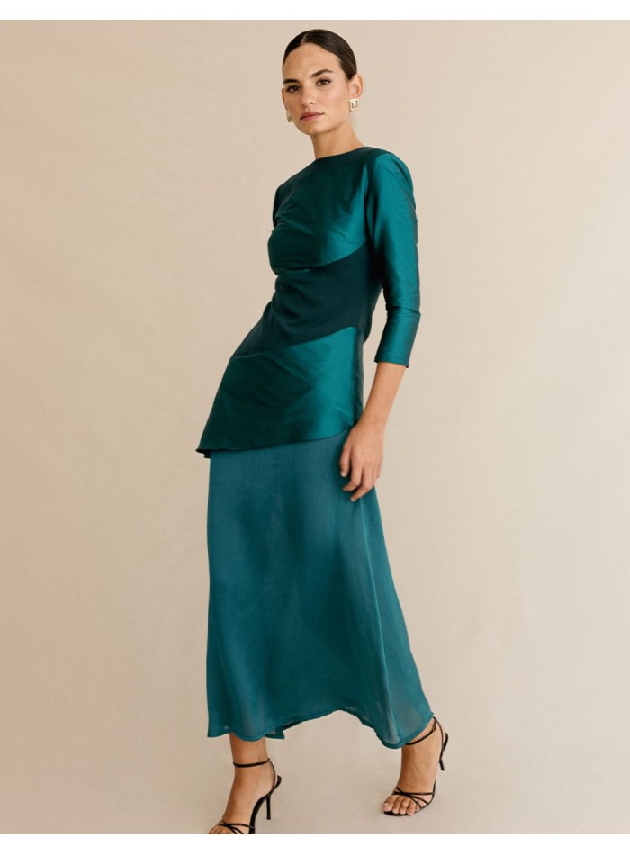 Vestido de fiesta con mezcla de tejidos y falda de gasa