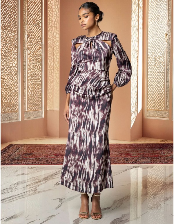 Vestido midi estampado con escote cut-out y falda con vuelo