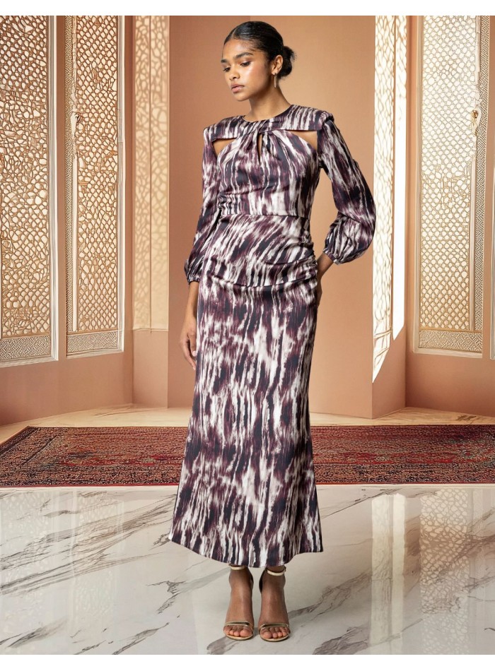 Vestido midi estampado con escote cut-out y falda con vuelo
