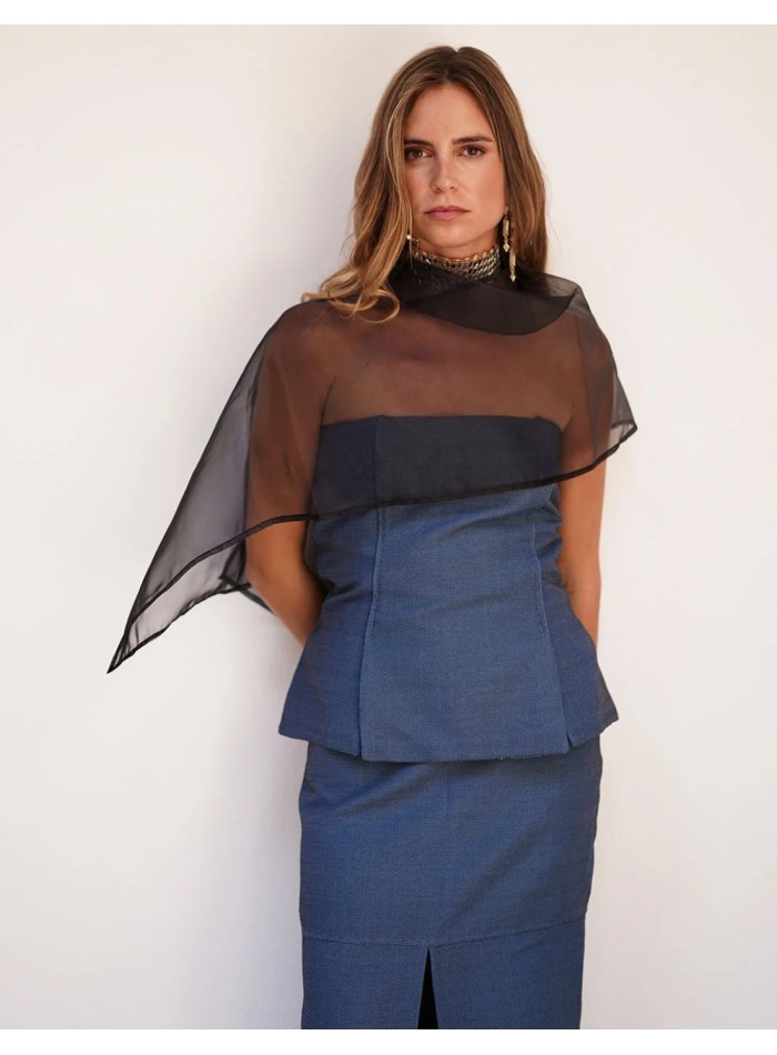 Cape en organza noir