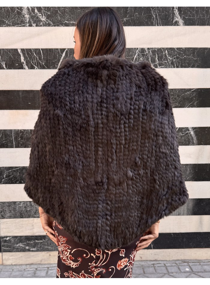 Longue cape de lapin tressée marron