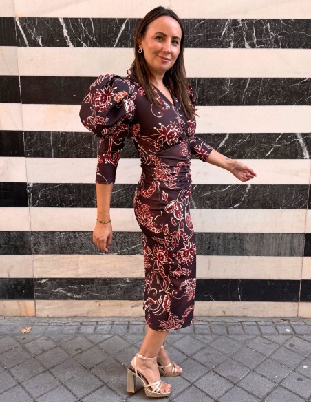 Robe midi imprimée dans les tons bruns