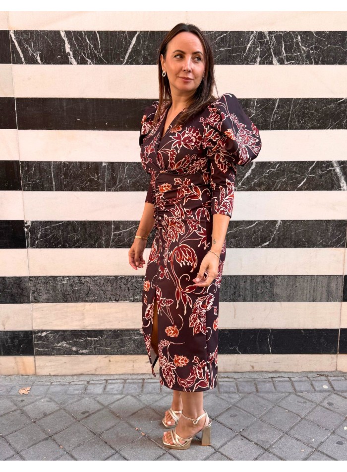 Robe midi imprimée dans les tons bruns