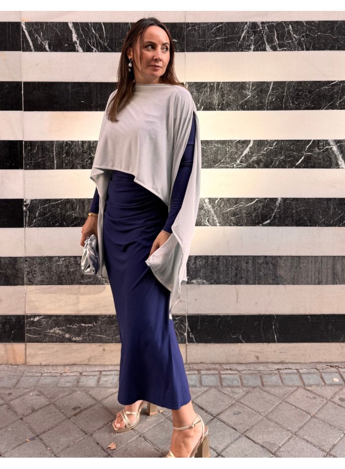 Silver glitter guest cape