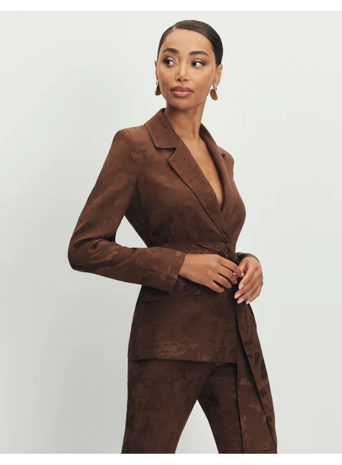 Blazer en jacquard marron avec ceinture et...