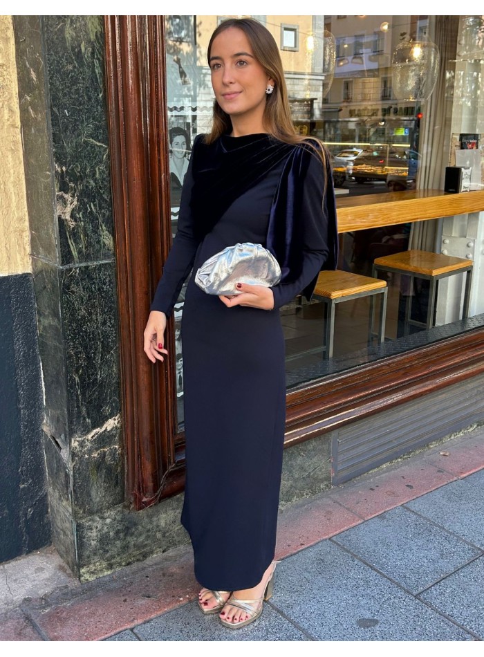 Robe d'invité midi bleu marine avec nœud