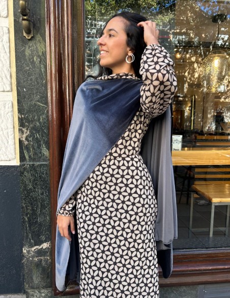 Short grey velvet guest cape