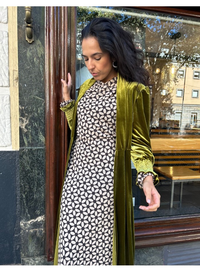 Kimono de terciopelo en color oliva